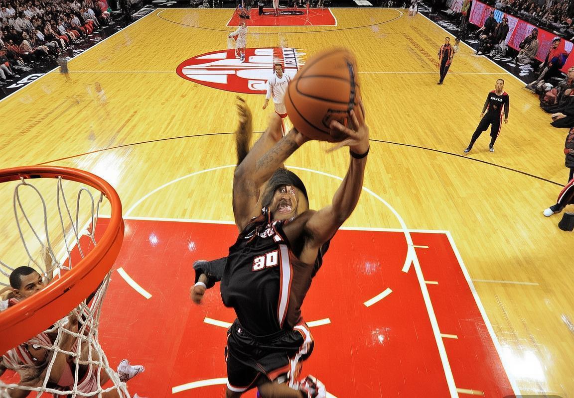 2011NBA季：热火火箭巅峰对决回顾