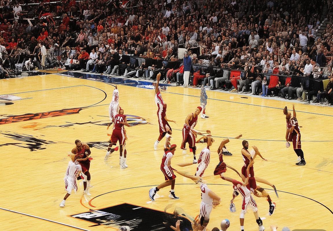 2011NBA季：热火火箭巅峰对决回顾(图3)