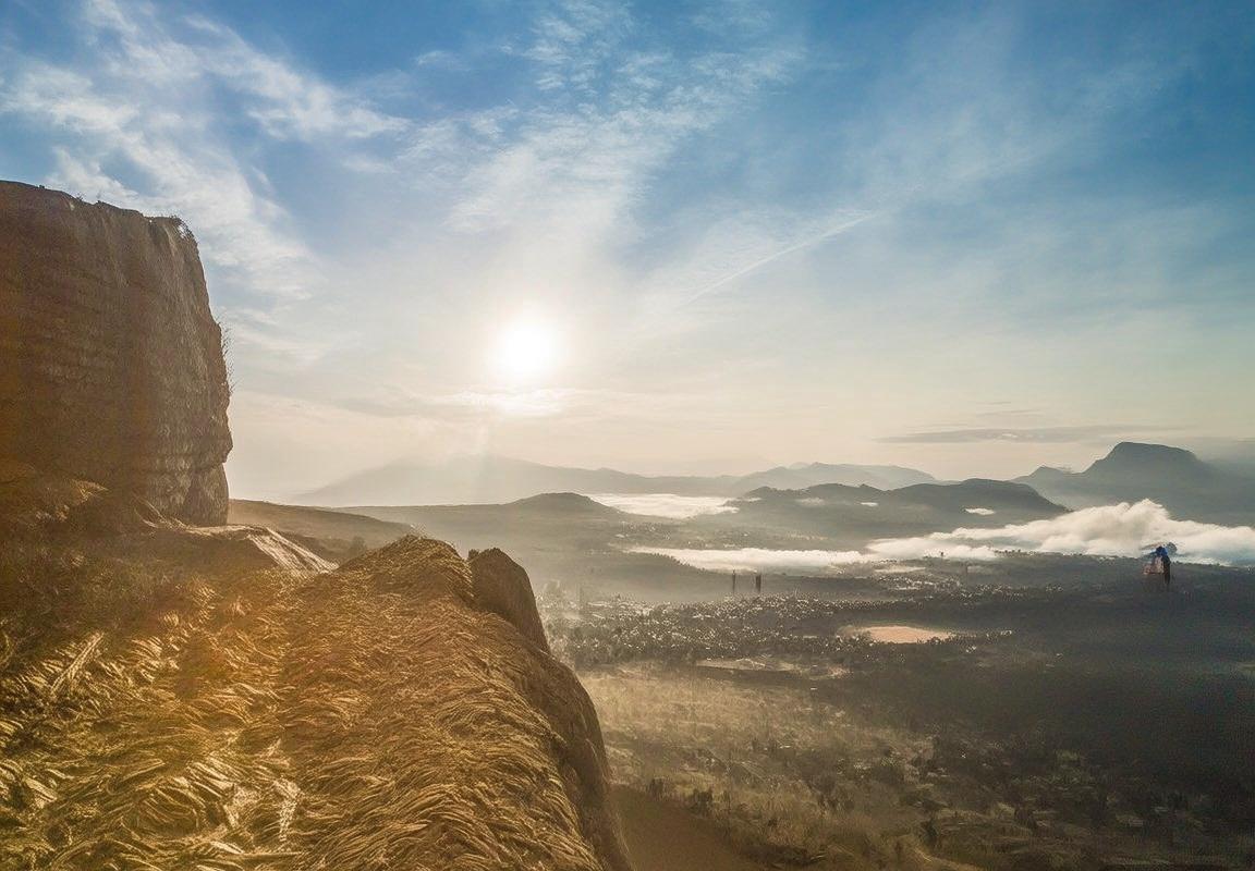 马刺热火巅峰对决：中锋英雄救主，马刺防线坚不可摧，末节三分绝杀逆转胜(图4)